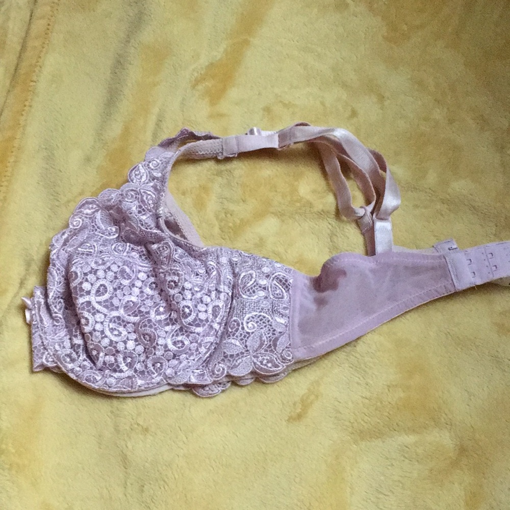 Vintage Bali Lace Desire 3602 Underwire Bra 36C - Picture 8 of 13